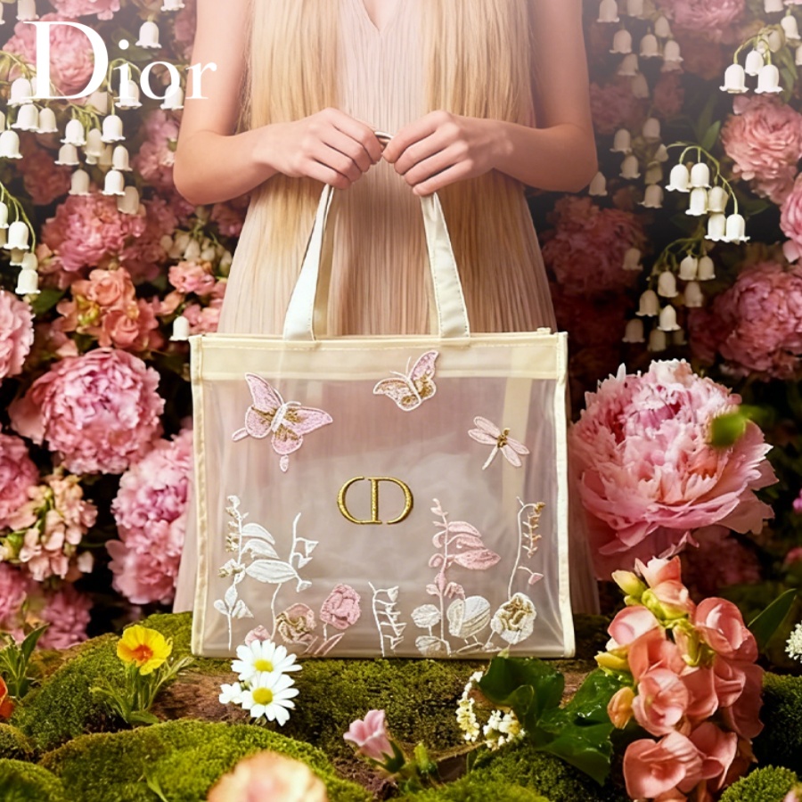 Christian Dior Dior’s Bag Luxu - Beauty Makeup Vanity 评论和价格