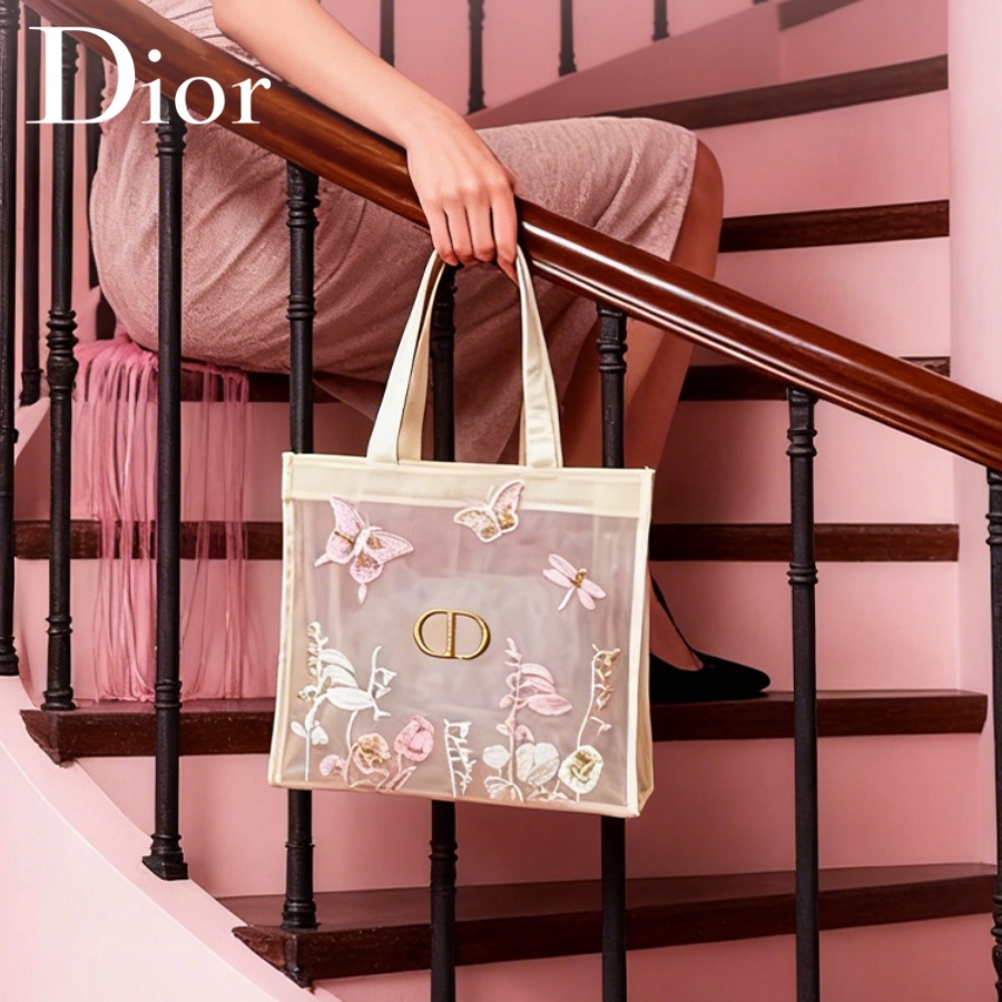 Christian Dior Dior’s Bag Luxu - Beauty Makeup Vanity 评论和价格