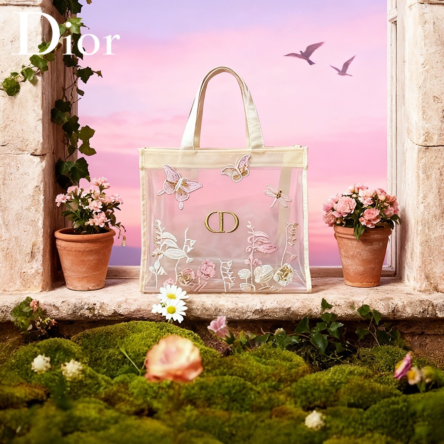 Christian Dior Dior’s Bag Luxu - Beauty Makeup Vanity 评论和价格